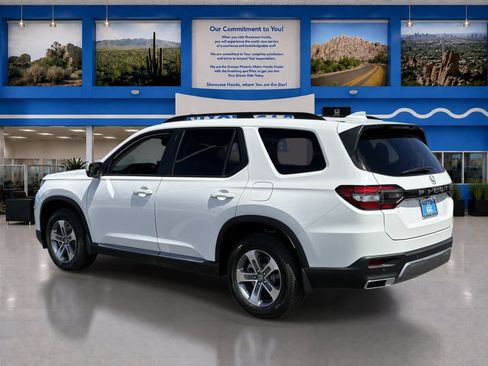 Certified 2026 Honda Pilot EX-L image 5