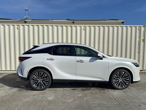 Used 2023 Lexus RX 350 Premium Plus w/ Cold Area Package FWD image 2