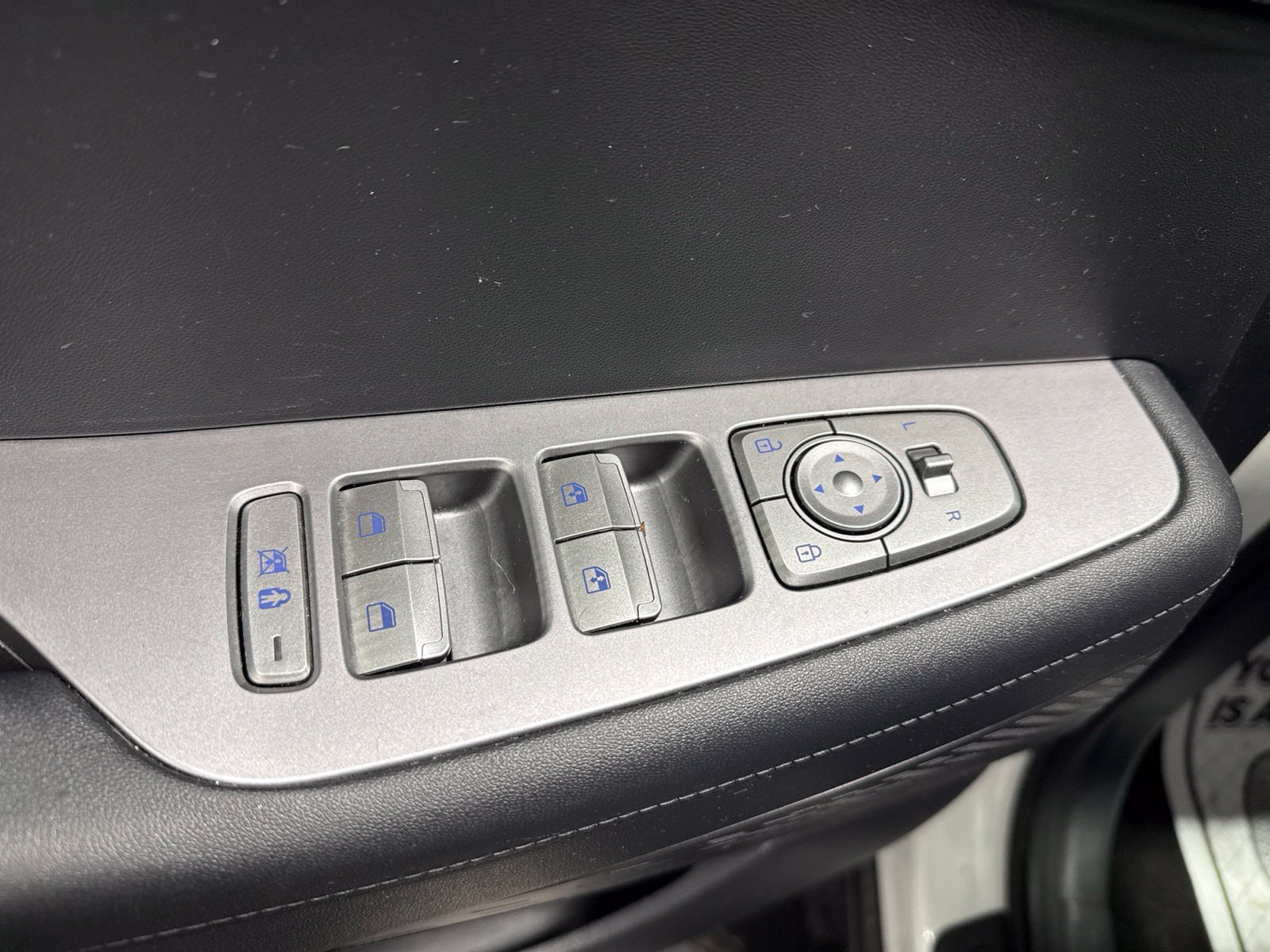 Used 2025 Hyundai Palisade SEL AWD/4WD image 28