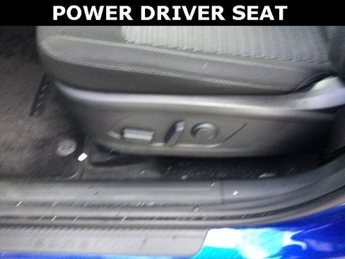 Used 2023 Kia Sorento X-Line EX image 11