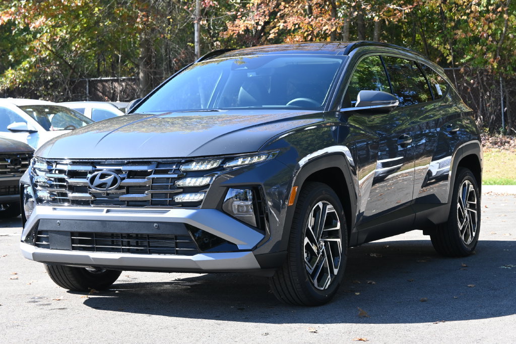 New 2026 Hyundai Tucson Limited AWD/4WD image 2