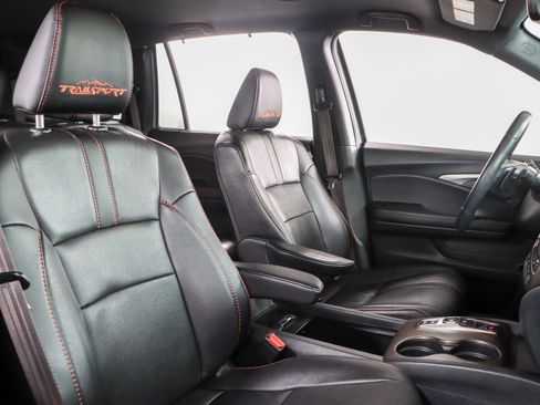 Used 2022 Honda Pilot TrailSport image 29