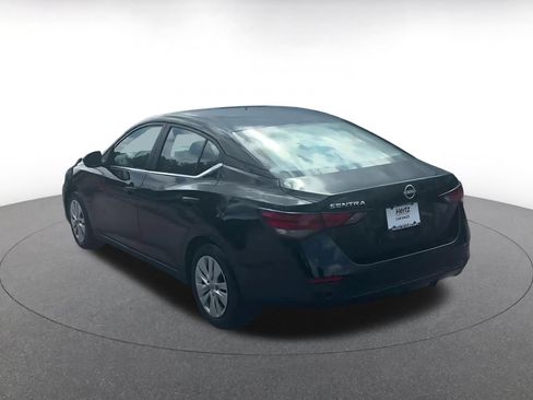 Used 2025 Nissan Sentra S FWD image 10