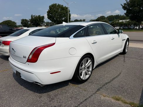 Used 2013 Jaguar XJ L Portfolio AWD/4WD image 5