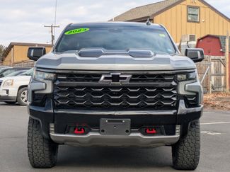 Used 2023 Chevrolet Silverado 1500 ZR2 w/ Technology Package video 2