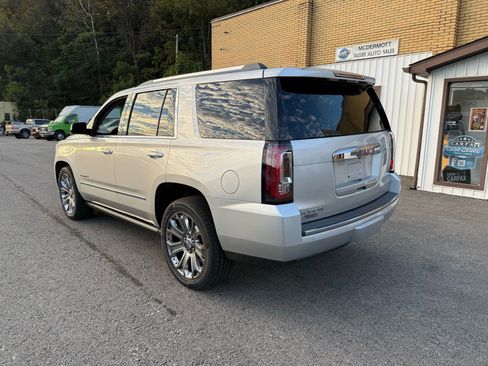 Used 2015 GMC Yukon Denali w/ Premium Package image 6