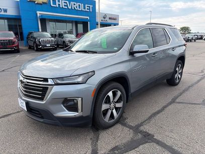 Used 2023 Chevrolet Traverse LT w/ LT Premium Package