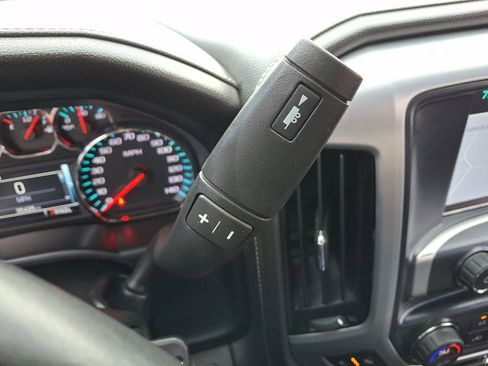 Used 2018 GMC Sierra 1500 SLT w/ SLT Premium Package AWD/4WD image 15
