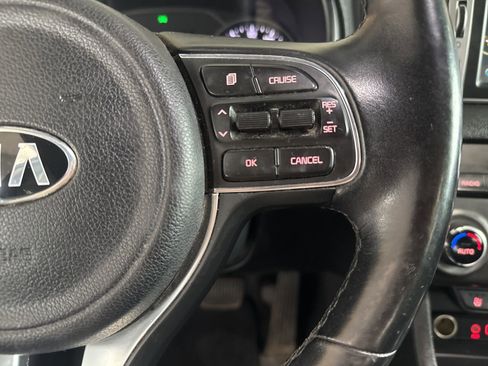 Used 2017 Kia Sportage EX w/ EX Technology Package image 25