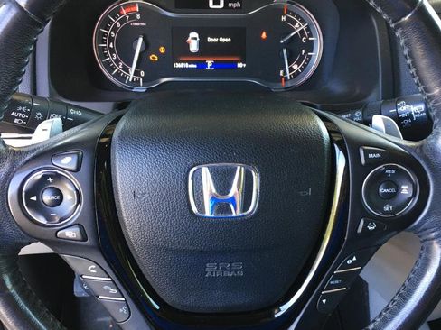 Used 2017 Honda Pilot Elite image 29