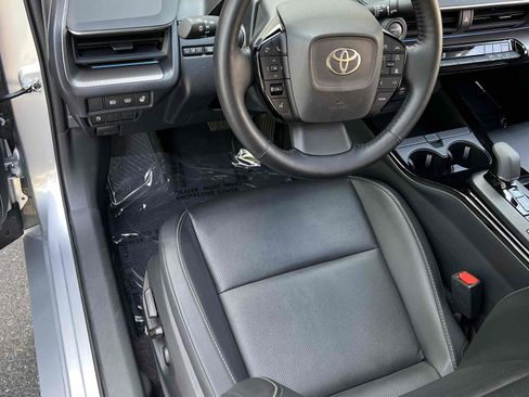 Used 2024 Toyota Prius XLE image 26