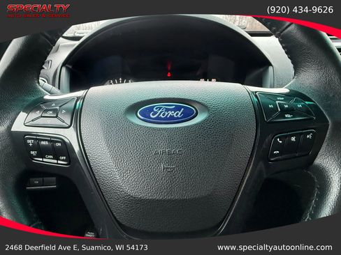 Used 2016 Ford Explorer XLT image 15