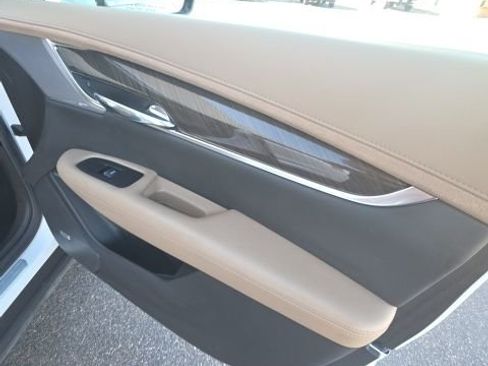 Used 2024 Cadillac XT6 Premium Luxury w/ Platinum Package image 24