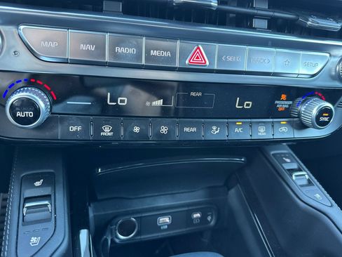 Used 2025 Kia Telluride SX Prestige X-Line AWD/4WD image 28