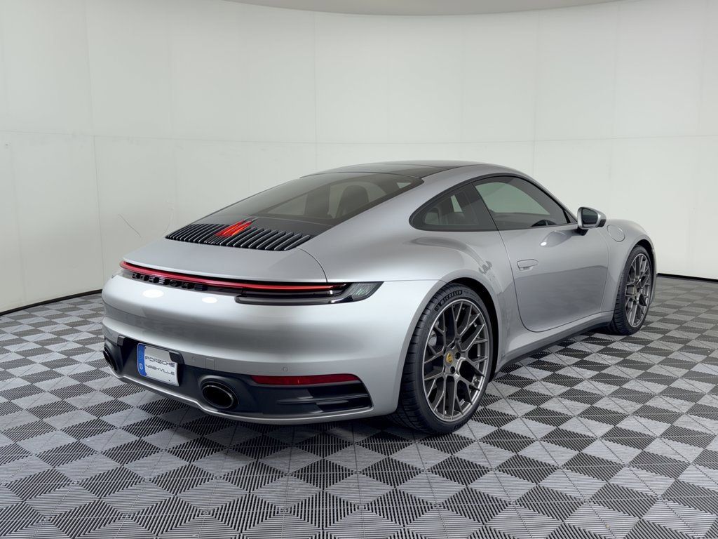 Certified 2024 Porsche 911 Carrera 4 AWD/4WD image 10
