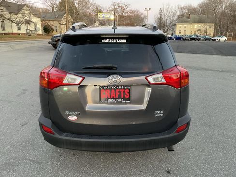 Used 2015 Toyota RAV4 XLE image 4