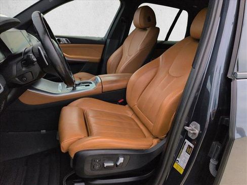 Used 2022 BMW X5 sDrive40i w/ M Sport Package image 17
