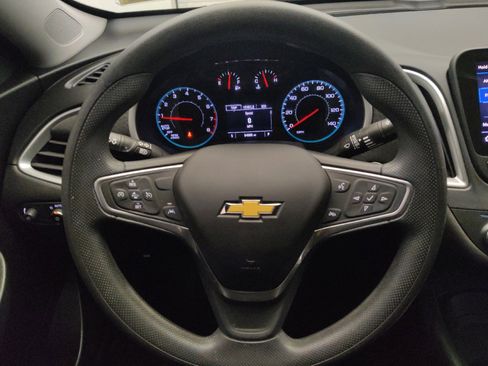 Used 2023 Chevrolet Malibu LS FWD image 22