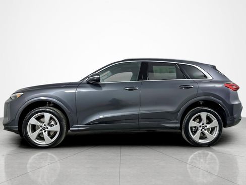 New 2025 Audi Q5 Premium Plus image 3