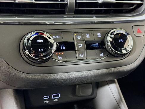 New 2026 Buick Envista Preferred w/ Convenience I Package image 9