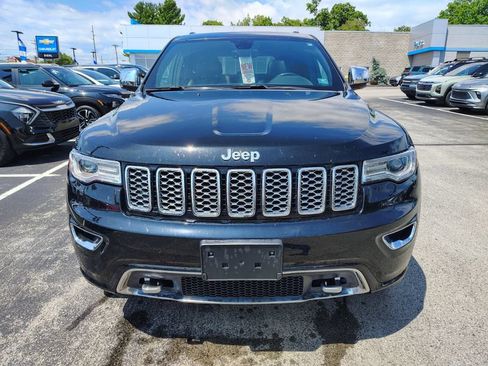 Used 2017 Jeep Grand Cherokee Overland AWD/4WD image 2