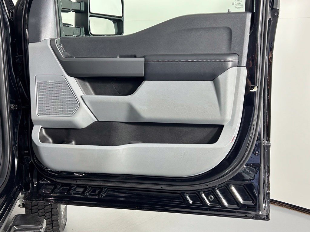 Used 2026 Ford F450 XLT w/ FX4 Off-Road Package AWD/4WD image 10