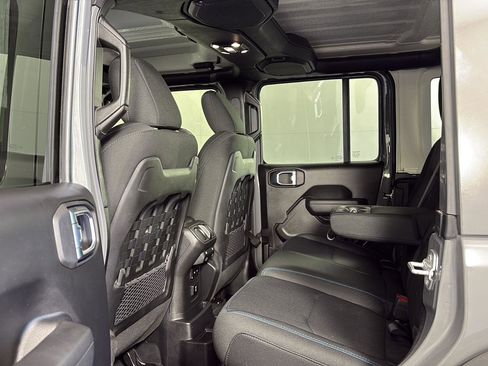 Used 2023 Jeep Wrangler Unlimited Rubicon 4xe w/ Safety Group AWD/4WD image 23
