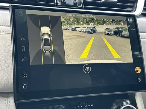 Used 2023 Jaguar F-PACE R-Dynamic S image 22