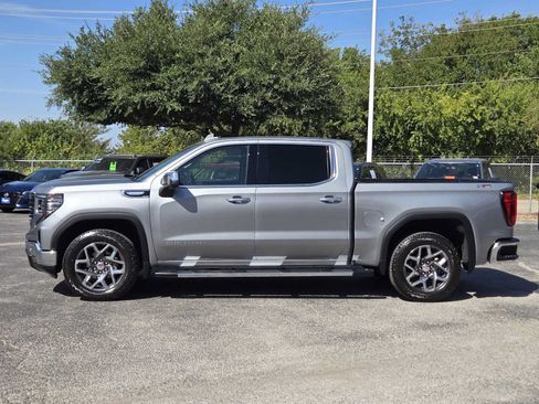 Certified 2024 GMC Sierra 1500 SLT AWD/4WD image 4