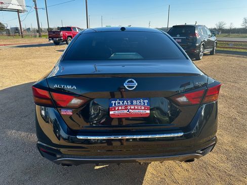 Used 2021 Nissan Altima 2.5 SR image 8