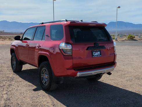 Used 2020 Toyota 4Runner TRD Off-Road Premium w/ Wilderness Package AWD/4WD image 5