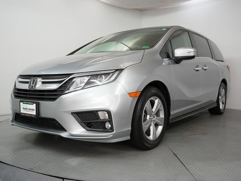 Used 2019 Honda Odyssey EX image 4