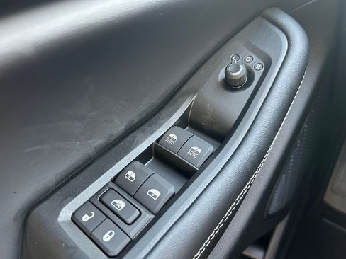 New 2025 Jeep Grand Cherokee L Altitude image 18