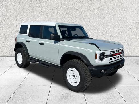 Used 2024 Ford Bronco Heritage Edition image 1