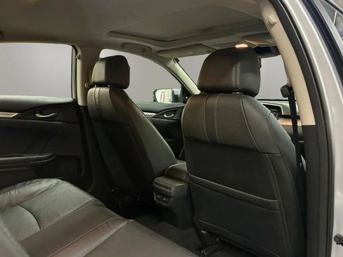Used 2016 Honda Civic Touring image 23