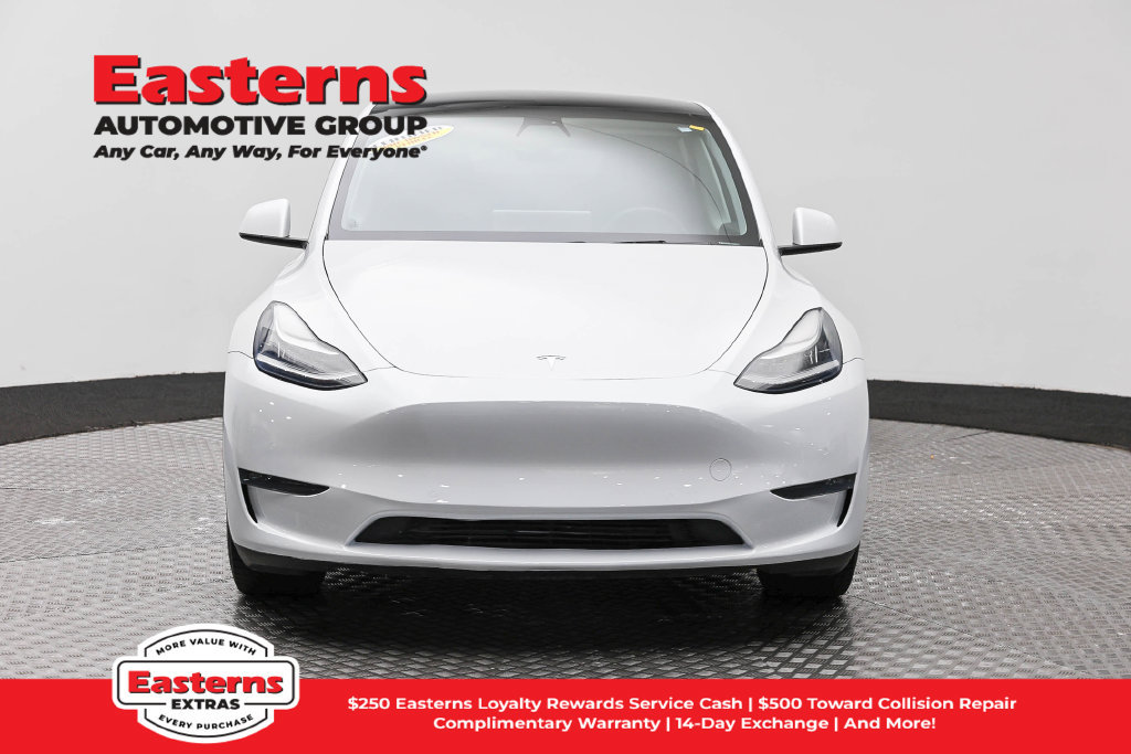 Used 2020 Tesla Model Y Long Range AWD/4WD image 3