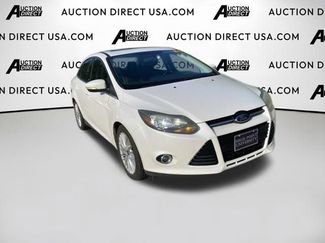 Used 2014 Ford Focus Titanium FWD video 3