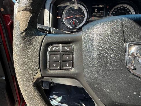 Used 2018 RAM 1500 Express AWD/4WD image 34