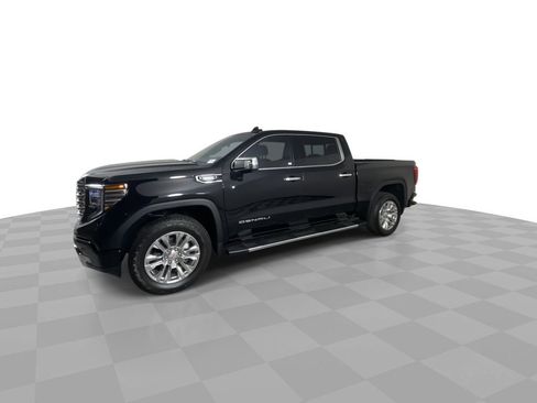 Used 2025 GMC Sierra 1500 Denali image 4