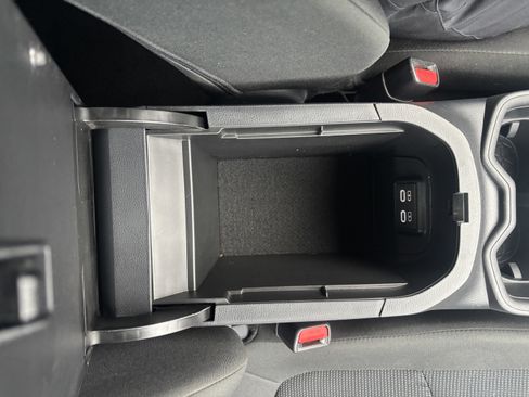 Used 2024 Toyota RAV4 LE image 16