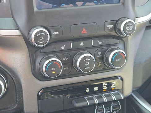 Certified 2020 RAM 1500 Big Horn AWD/4WD image 12