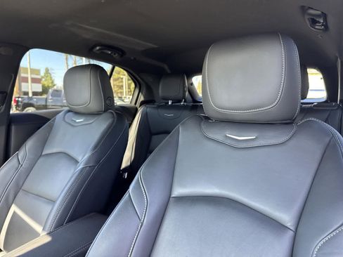 Used 2024 Cadillac XT4 Premium Luxury image 23