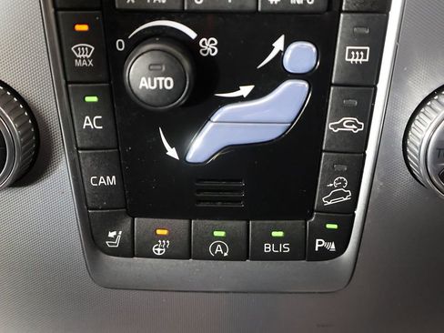 Used 2018 Volvo V60 T5 Cross Country w/ Convenience Package AWD/4WD image 49