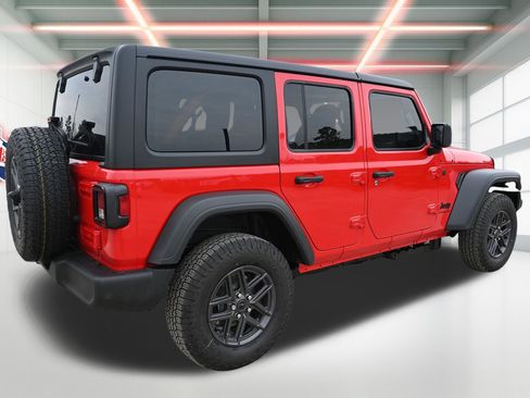 New 2026 Jeep Cherokee Limited image 3