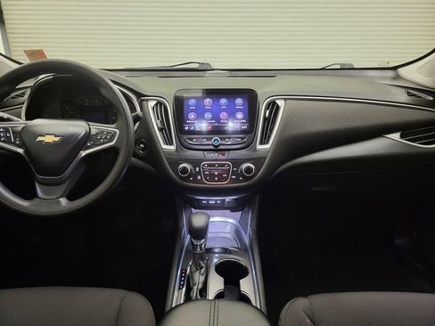 Used 2023 Chevrolet Malibu LT image 41