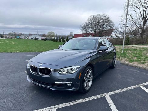 Used 2017 BMW 330i Sedan image 2