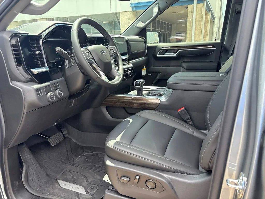 New 2026 Chevrolet Silverado 1500 RST RWD image 17