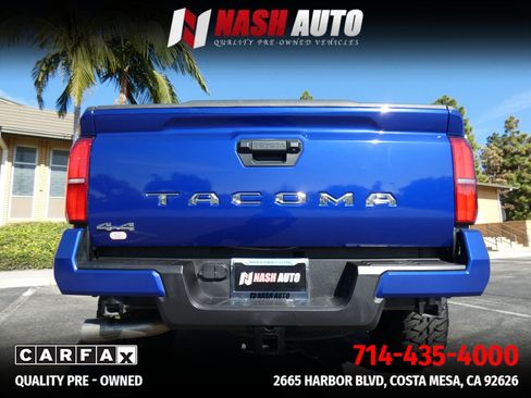 Used 2025 Toyota Tacoma SR5 image 11