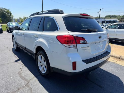 Used 2013 Subaru Outback 2.5i Premium w/ Popular Pkg 1B AWD/4WD image 5
