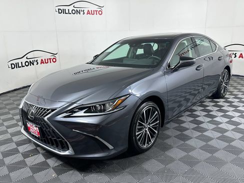 Used 2023 Lexus ES 250 w/ Premium Package AWD/4WD image 2